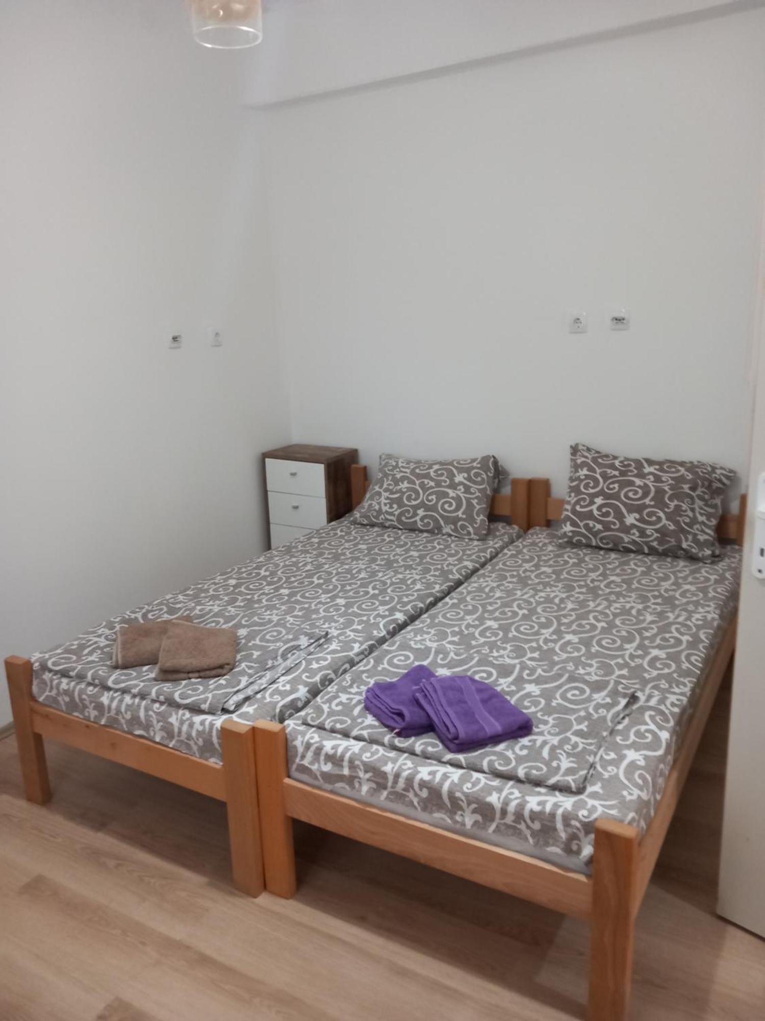 Rm Castell Apartments Novi Sad Ngoại thất bức ảnh