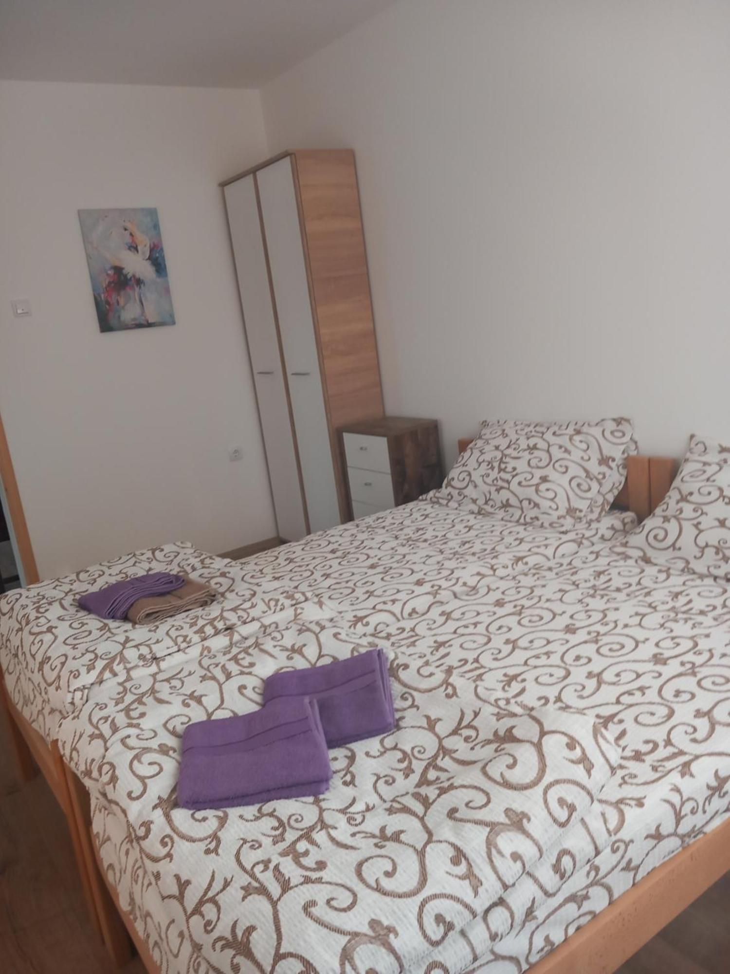 Rm Castell Apartments Novi Sad Ngoại thất bức ảnh