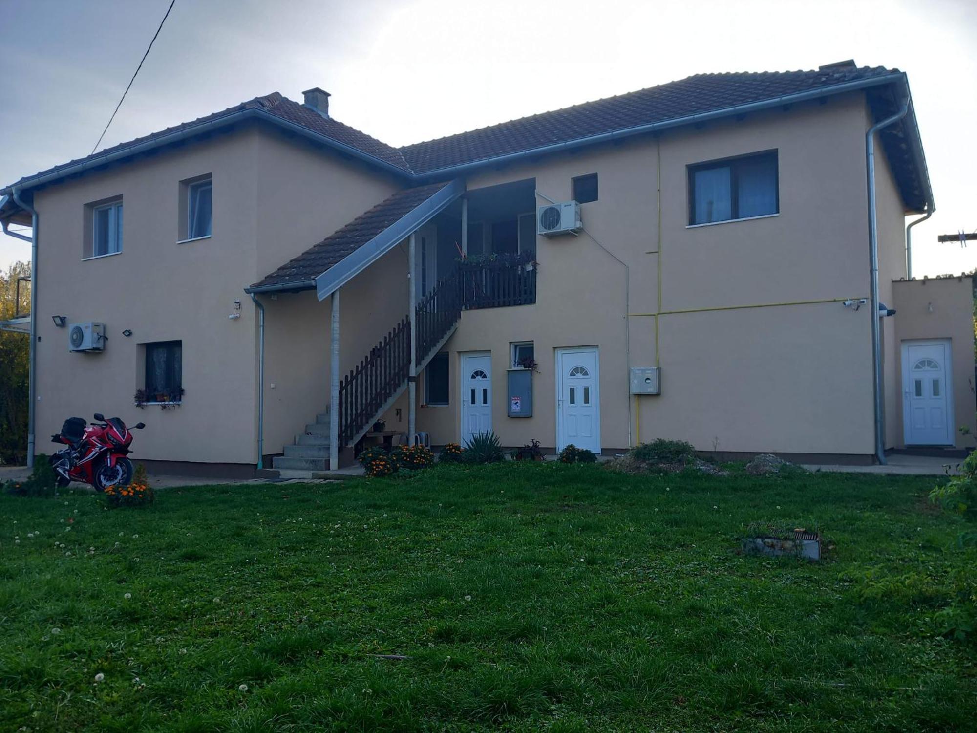 Rm Castell Apartments Novi Sad Ngoại thất bức ảnh